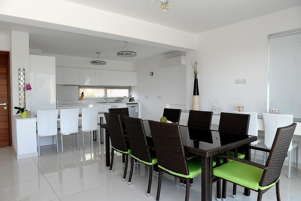 Villa Kalypso Ayia Napa Exterior photo